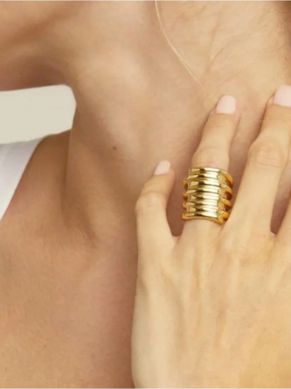 Uno de 50 Tornado Ring